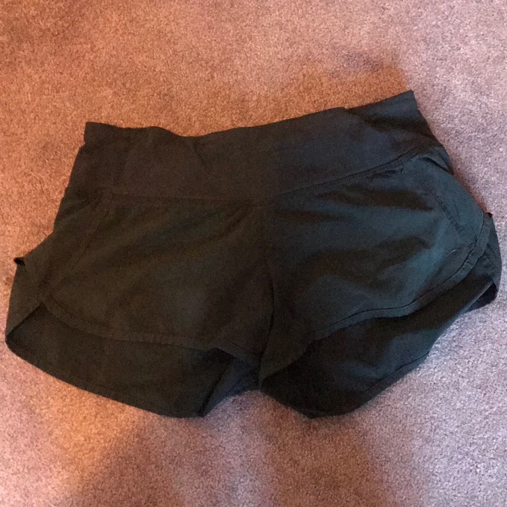 Lulu lemon black run speed shorts size 2